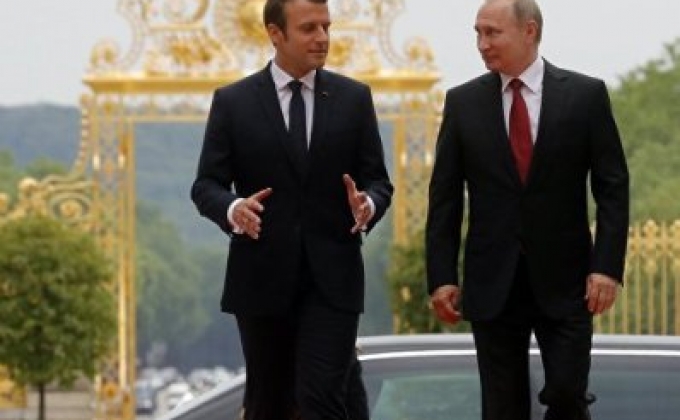 Путин и Макрон обсудили Сирию
