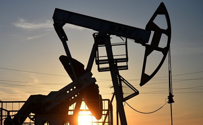 Нефтяные цены снижаются после ракетной атаки по Сирии
