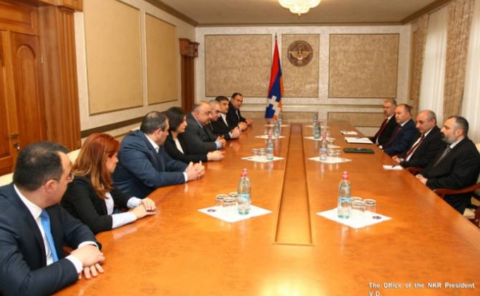 Президент Республики Арцах Бако Саакян принял группу членов Национальной комиссии Республики Армения по телевидению и радио