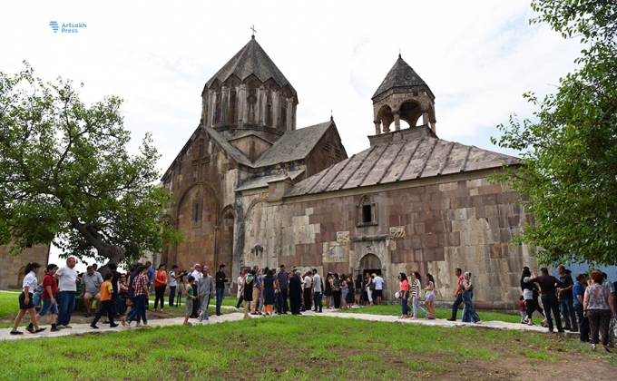 Number of tourists visiting Artsakh’s Vank village increases, head of the community (photos)