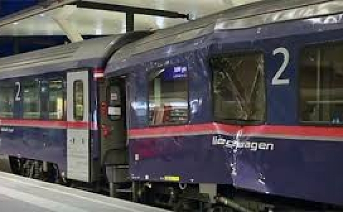 Число пострадавших при столкновении поездов в Зальцбурге превысило 50
