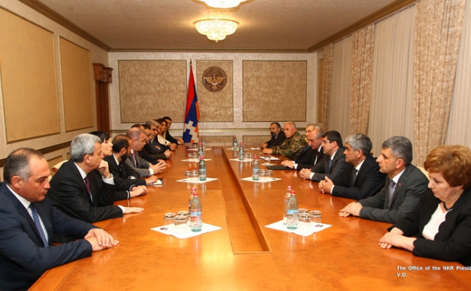 Artsakh President receives delegation of Armenian NA