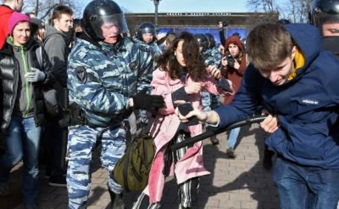 Ռուսաստանում բողոքի ակցիաների ժամանակ կալանավորված անձանց թիվը գերազանցել է 350-ը