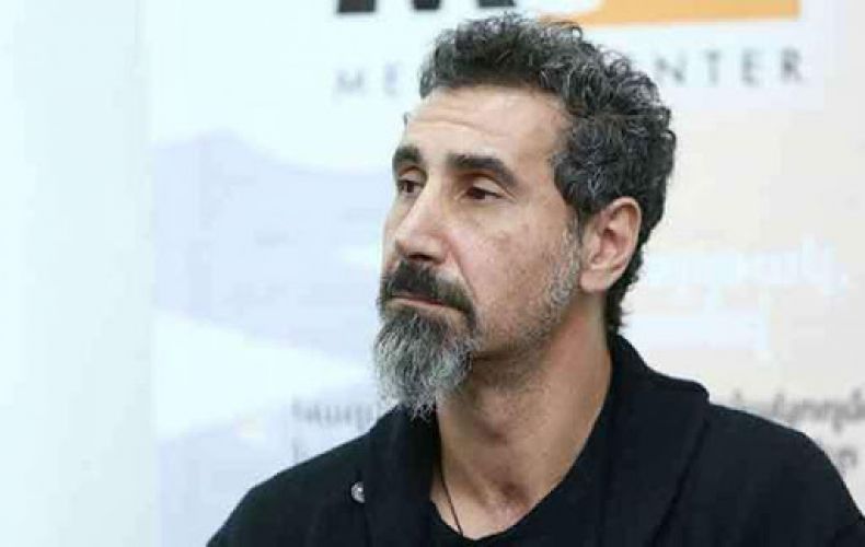 Всемирно известный музыкант Серж Танкян призвал всех объединиться во имя Арцаха