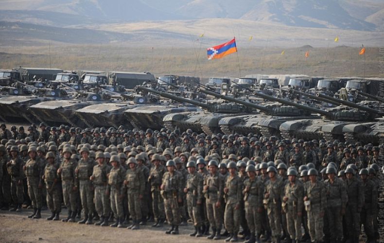 В Армении отмечают 31-летие формирования ВС республики