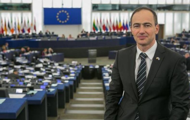 Депутат СЕ призывает ЕС и США утроить усилия по поиску приемлемого решения для армян Нагорного Карабаха
