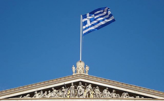 Greece’s new coalition government wins vote of confidence