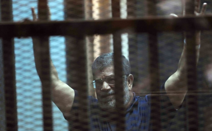 Եգիպտոսի նախկին նախագահ Մուրսին հայտարարել է, որ չի ճանաչում իր դատավարությունը