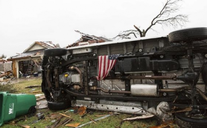 Dozens dead in US Christmas storms