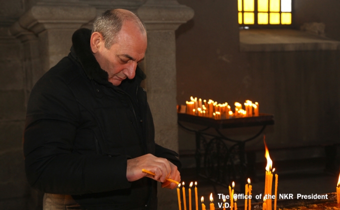 Президент Бако Саакян принял участие в Божественной литургии Рождества Христова
