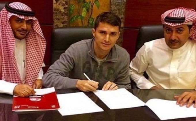 Маркос продолжит карьеру в арабском клубе «Аль­-Раед»