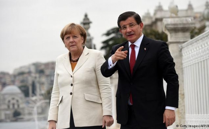 Davutoğlu and Merkel had a phone conversation
