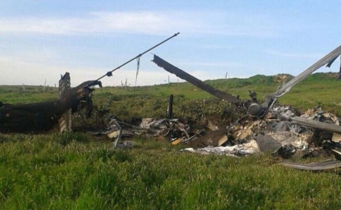Пресс-секретарь министерства обороны Армении опубликовал фото сбитого азербайджанского вертолета