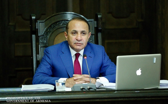 Премьер-министр Армении Овик Абрамян едет с рабочим визитом в РФ