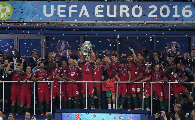 Պորտուգալիայի հավաքականը պատմության մեջ առաջին անգամ հռչակվեց ֆուտբոլի Եվրոպայի չեմպիոն (տեսանյութ, լուսանկարներ)