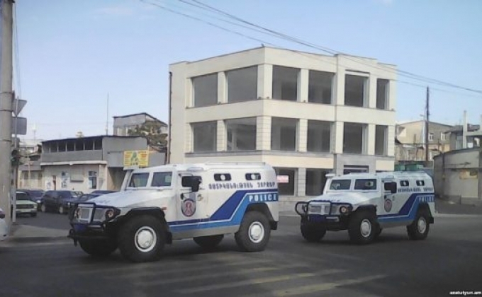 NSS: Armenian law enforcement bodies continue intensive talks with gunmen