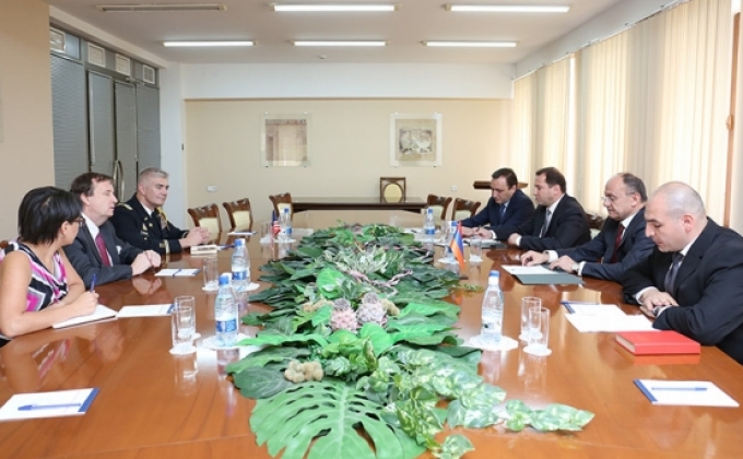 US-Armenia defense cooperation discussed in Yerevan