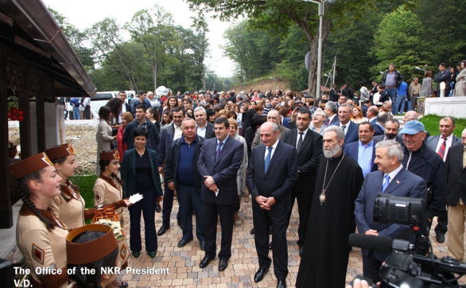 Президент  Бако Саакян посетил  первый международный фестиваль «Арцах Этнофест»