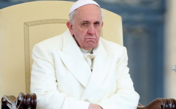 Pope calls for ending hostilities in Syria
