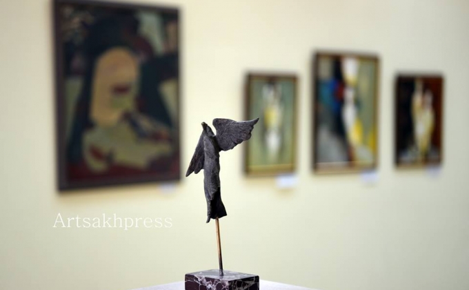 Stepanakert Gallery welcomes 2,000 visitors annually (Photos)