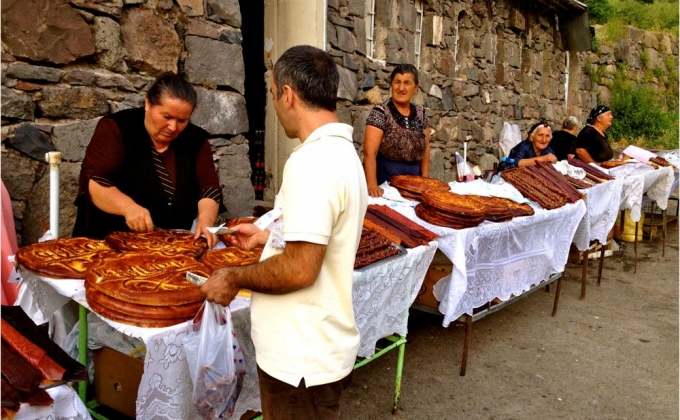 Բաթումիում ընտրել են ամենահամեղ հայկական գաթան
