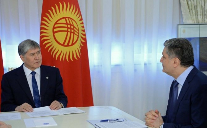 Прошла рабочая встреча Тиграна Саркисяна с Президентом Кыргызской Республики Алмазбеком Атамбаевым