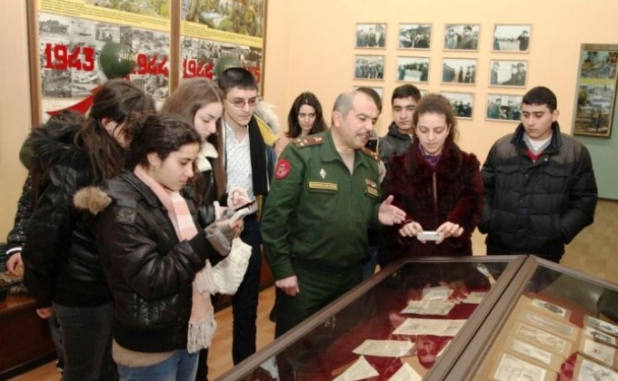 В Армении ко Дню Победы офицеры ЮВО провели уроки «мужества»