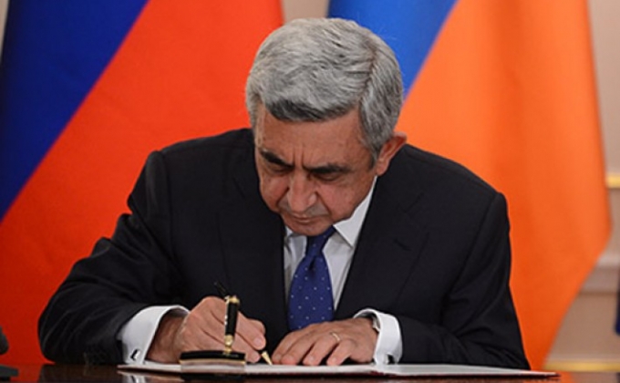 Президент Армении Серж Саргсян подписал указ о проведении летнего призыва 2017 года и демобилизации