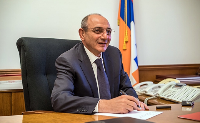  Bako Sahakyan signed decree on the 2017 summer draft and demobilization