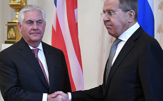 Lavrov and Tillerson discuss ‘urgent issues of Russian-American agenda’