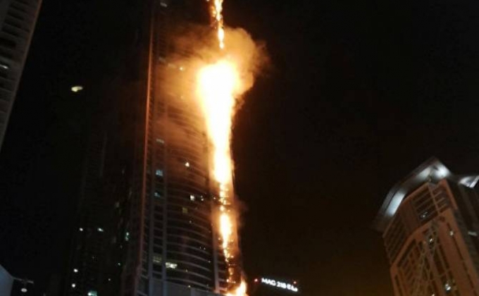 В Дубае произошел пожар в одном из самых высоких небоскребов The Torch