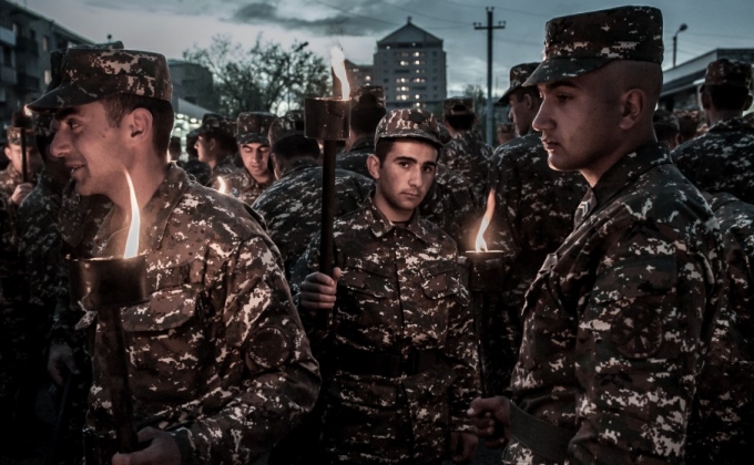 Karabakh young soldiers are heroes of Italian photographer's project (PHOTOS)