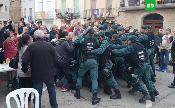Число пострадавших в ходе столкновений во время референдума в Каталонии перевалило за 800