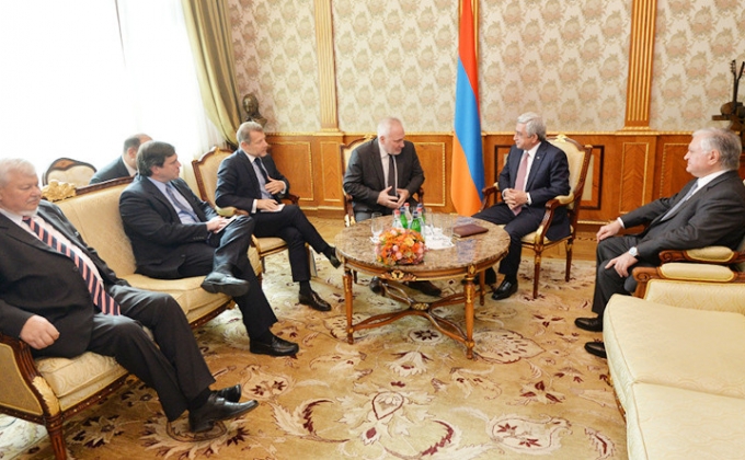 Президент Армении обсудил с сопредседателями МГ ОБСЕ возможности достижения прогресса в карабахском урегулировании
