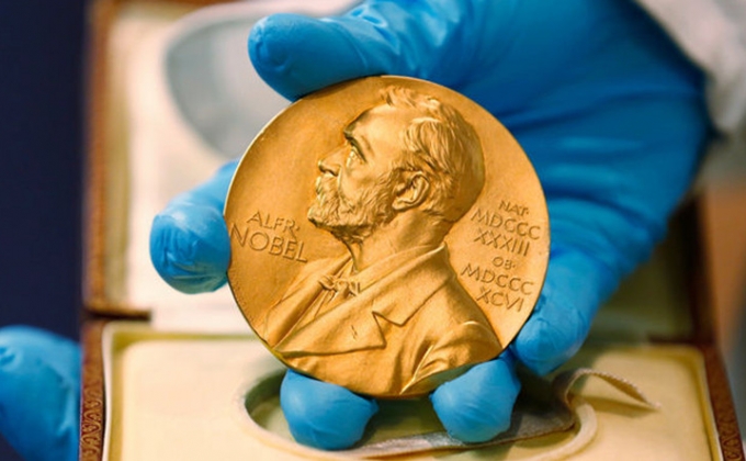 Ալֆրեդ Նոբելի հիշատակին նվիրված մրցանակը ստացել է ամերիկացի տնտեսագետը