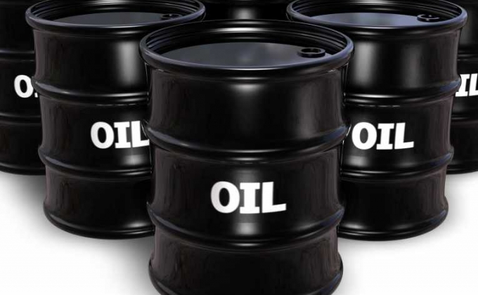 World oil prices up