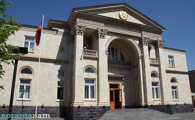 Президент Армении Серж Саргсян подписал новые законы