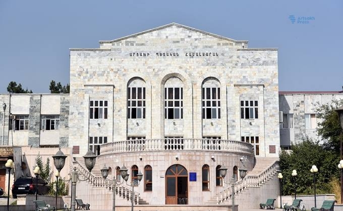 Main building of Artsakh State University to be reconstructed