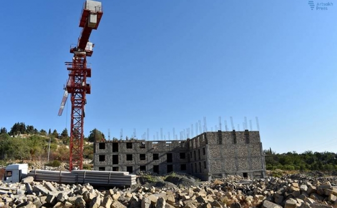 Artsakh construction works presented at Cabinet meeting