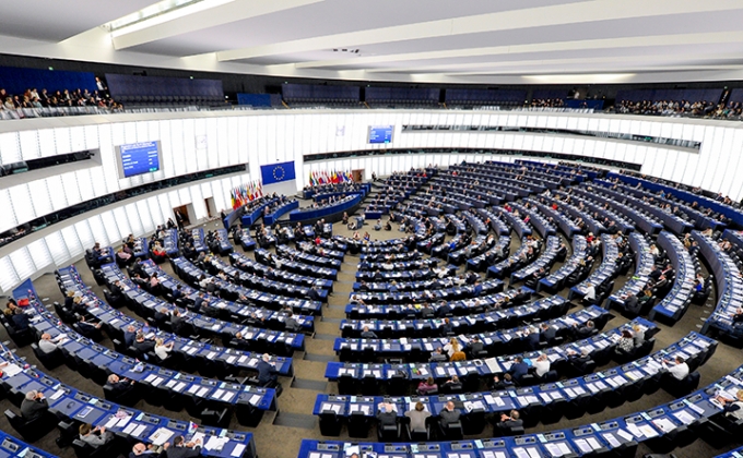 Европарламент раскритиковал Турцию, осудив аресты журналистов, активистов и простых граждан