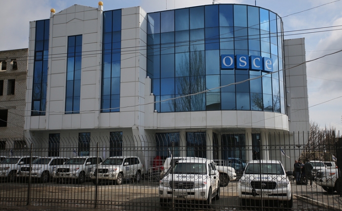 OSCE observers come under fire near engagement line in Donbass

