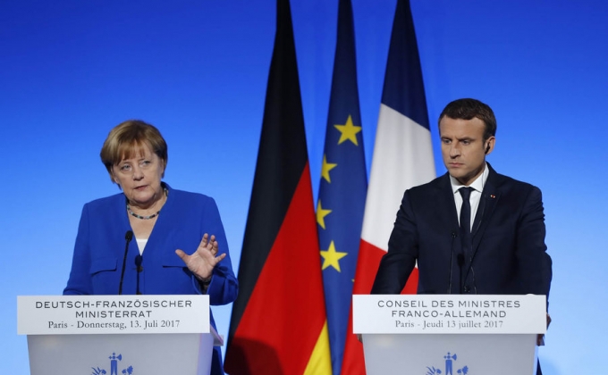 France and Germany ask Putin to stop Syria attacks
