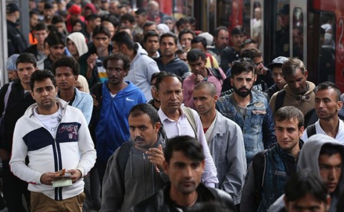 Փախստականների ներհոսքի հետեւանքով Գերմանիայի բնակչությունը կես միլիոնով աճել է