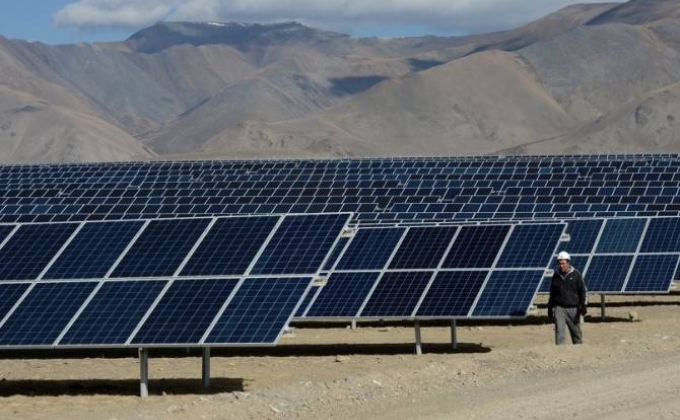 СМИ: Саудовская Аравия построит крупнейшую в мире солнечную электростанцию