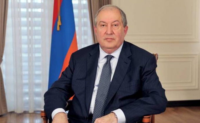 Президент Армении провел широкие политические консультации: все силы согласны на решение вопросов в рамках Конституции
