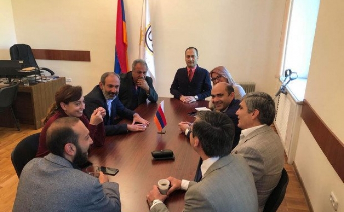 Фракция «Выход» выдвинула кандидатуру Никола Пашиняна на пост премьер-министра Армении
