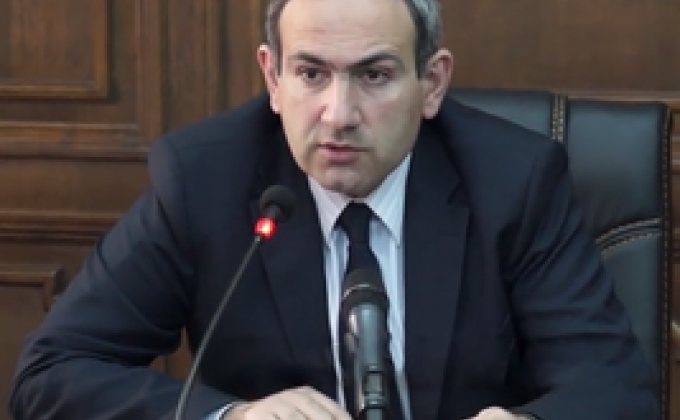 Никол Пашинян: Я полностью поддерживаю власти Карабаха
