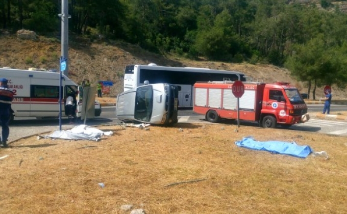 4 туриста погибли в ДТП на курорте в Анталии
