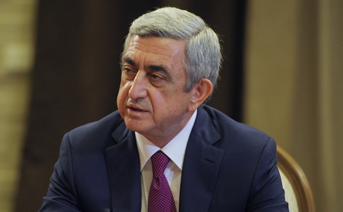 Serzh Sargsyan addresses message to Presidents of Armenia and Artsakh on May 9