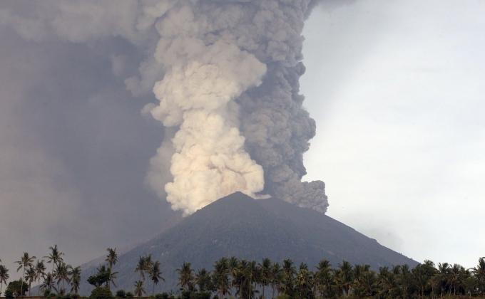 Evacuations underway after volcano erupts in Java, Indonesia